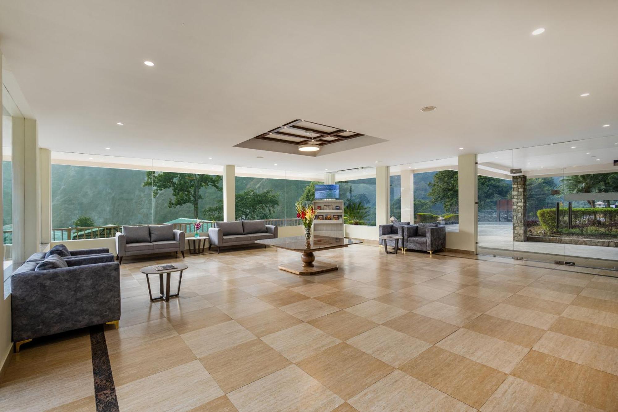 Sterling Corbett Garjia Exterior foto