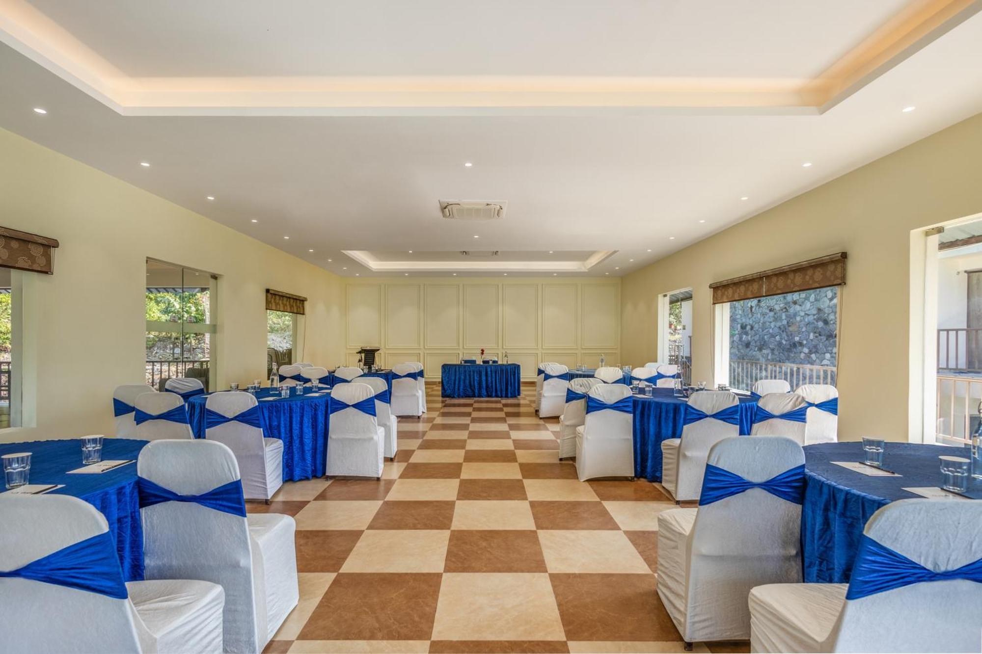 Sterling Corbett Garjia Exterior foto