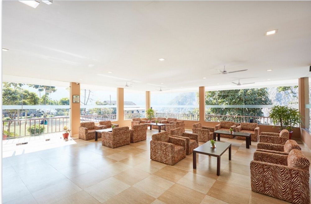 Sterling Corbett Garjia Exterior foto